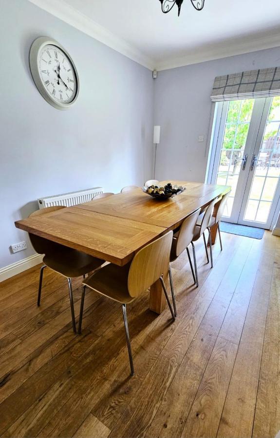 הוילה אינברנס 26 Woodgrove Drive מראה חיצוני תמונה