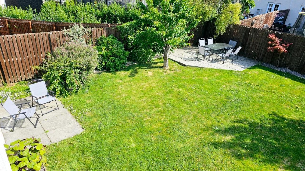 הוילה אינברנס 26 Woodgrove Drive מראה חיצוני תמונה